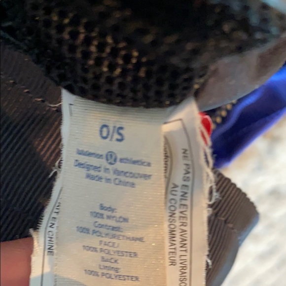 Sale! Lululemon work out bag - Picture 6 of 7